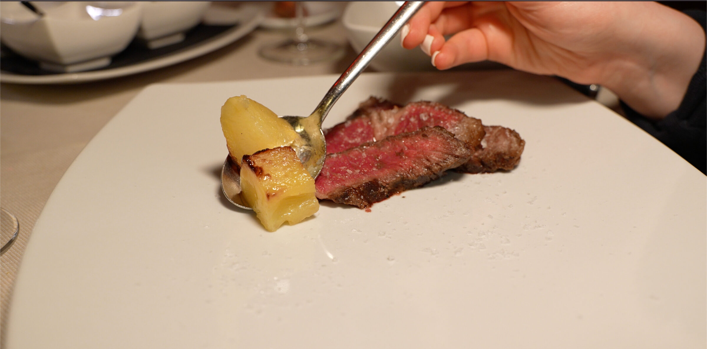 bocon-divino-restaurant-gallery-02-1.jpg